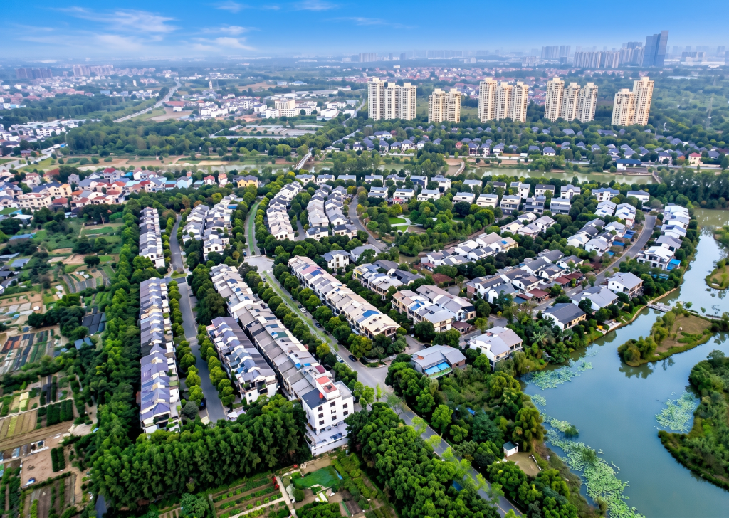 Căn hộ 2026: Bình Dương bứt phá, khu Đông TP.HCM giữ vững