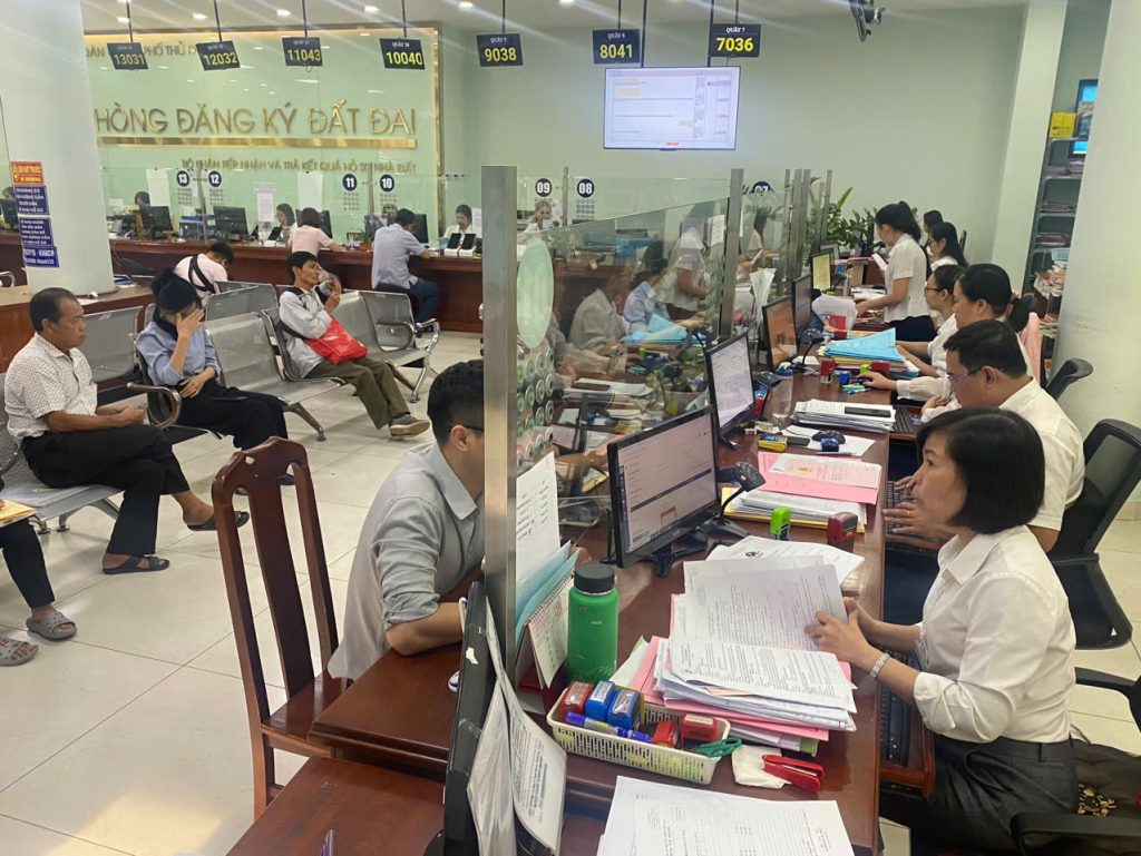 TP.HCM Đẩy Mạnh Làm Nhà Đất Online