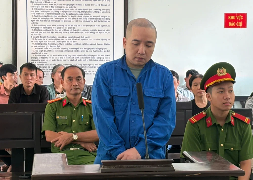 Giả Danh Cán Bộ Đất Đai, Lừa Hơn 10 Tỷ Đồng Từ 37 Người Dân